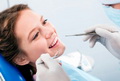Лечение зубов без боли: современные виды анестезии