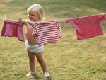 Правильный уход за детской одеждой