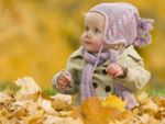 Как стильно одеть ребенка осенью?